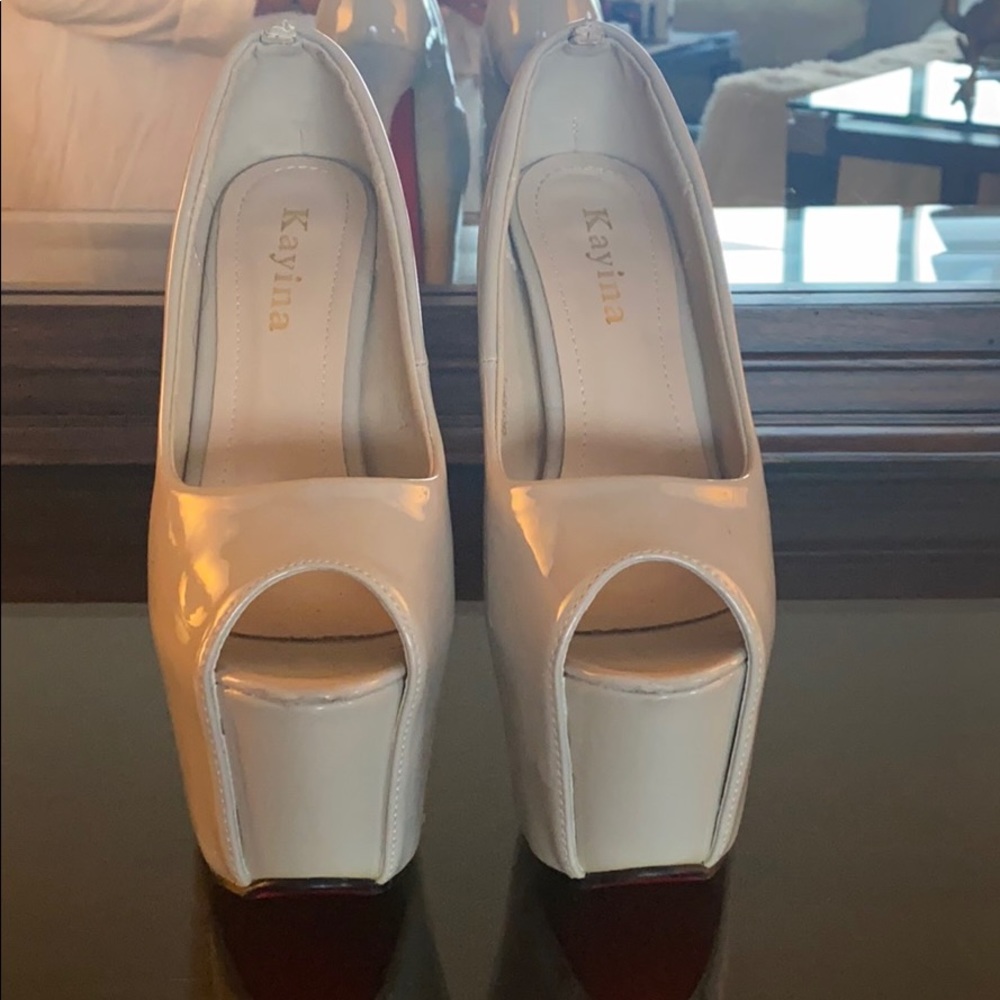 Shoes, high heels